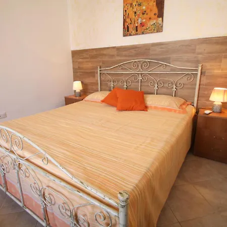Perla Apartment *
